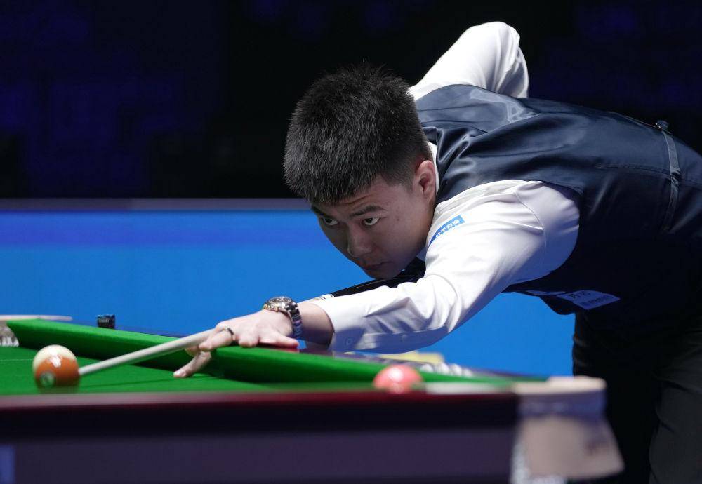 力投入其中 力投入其中