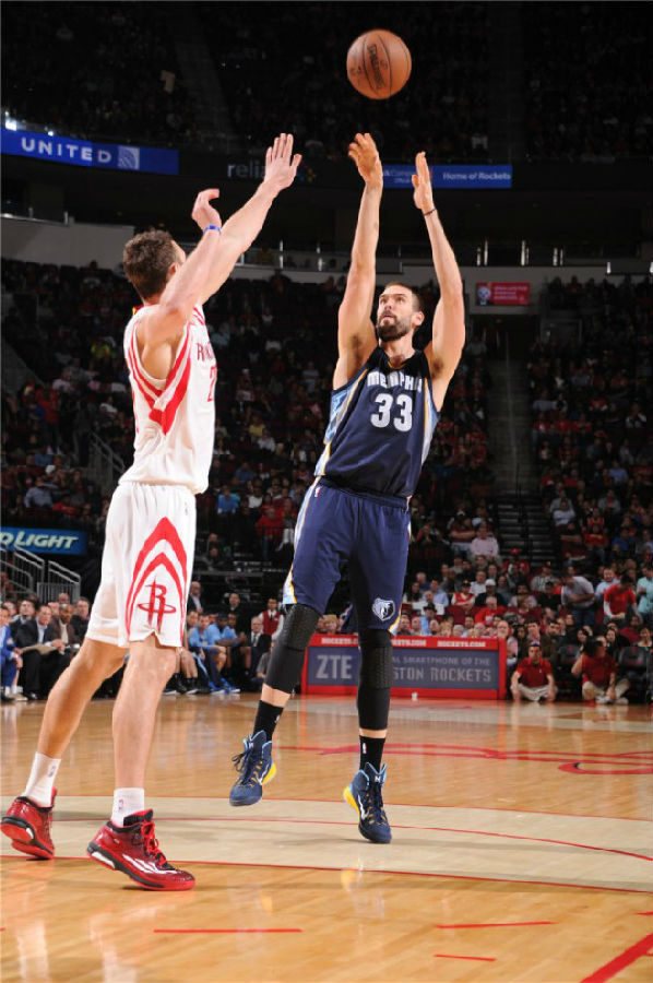 限制利拉德 限制利拉德