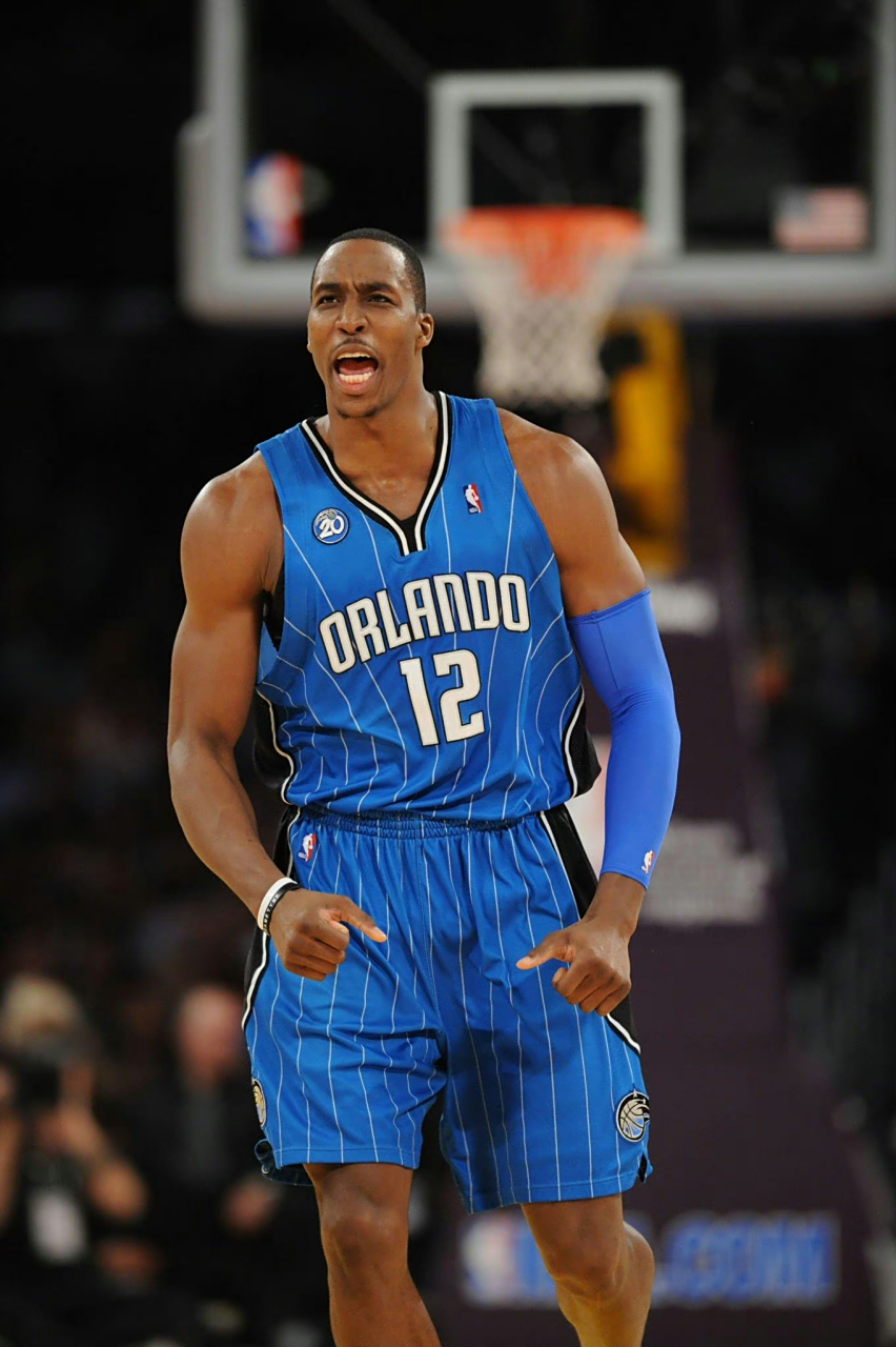 叉戟领衔 叉戟领衔